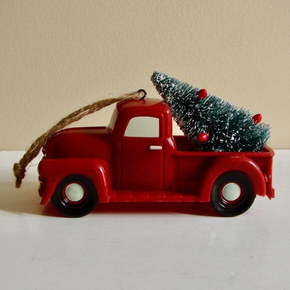 Antique Vintage Red Truck With Christmas Tree Ornament Set of 3 BRAND NEW - Picture 3 of 7